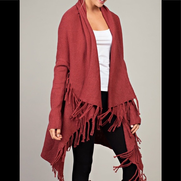 Llove Sweaters - 🎄1 Left🎄NWT Fringe Trim Cardigan